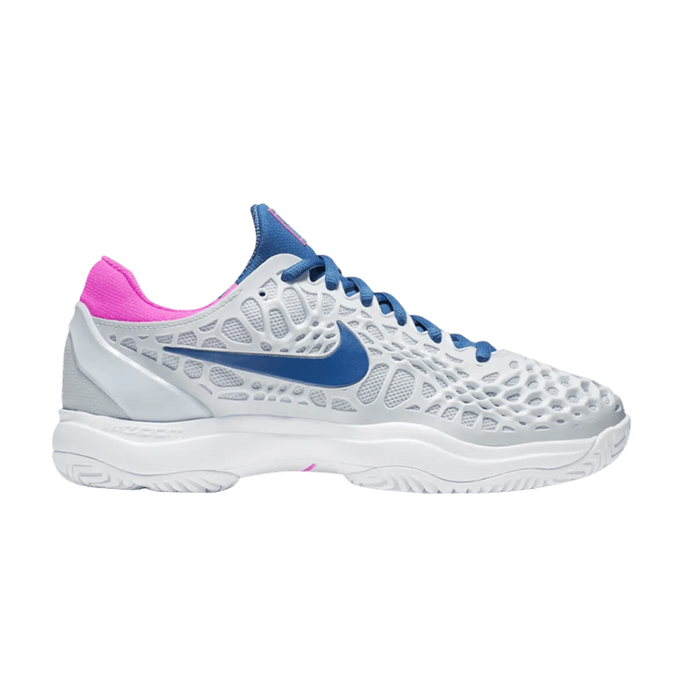 Women's zoom cage 3 tennis shoes top