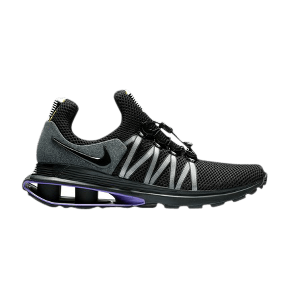 black nike shox gravity