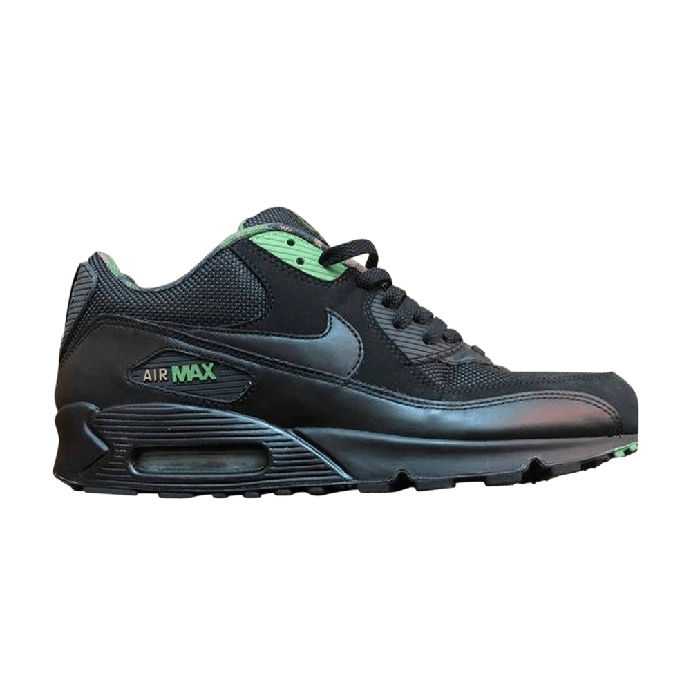 black camo air max 90