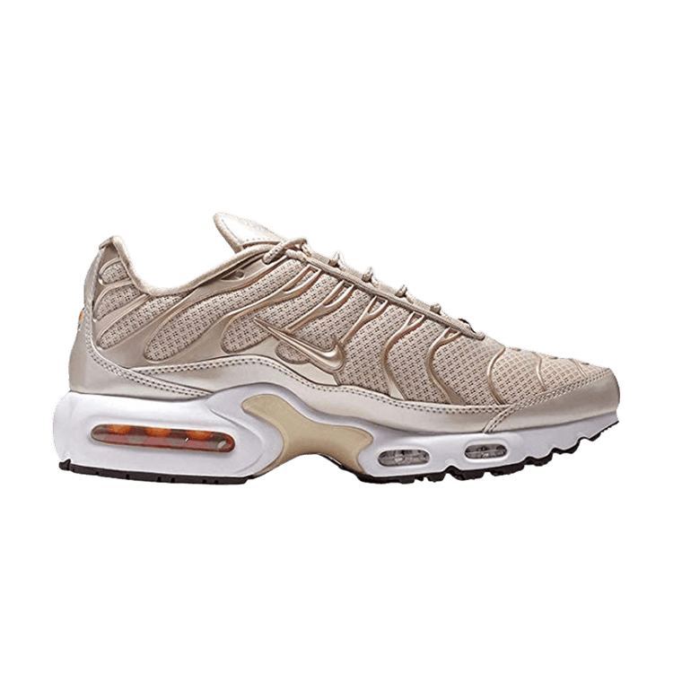 Air max plus desert top