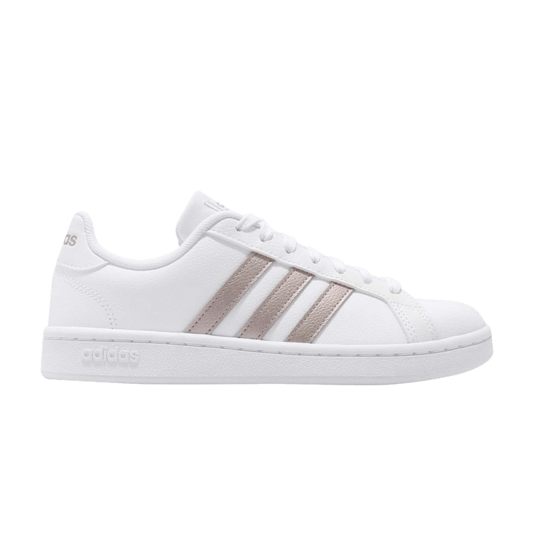 Achetez des Wmns Grand Court Platinum Metallic F36485 GOAT FR