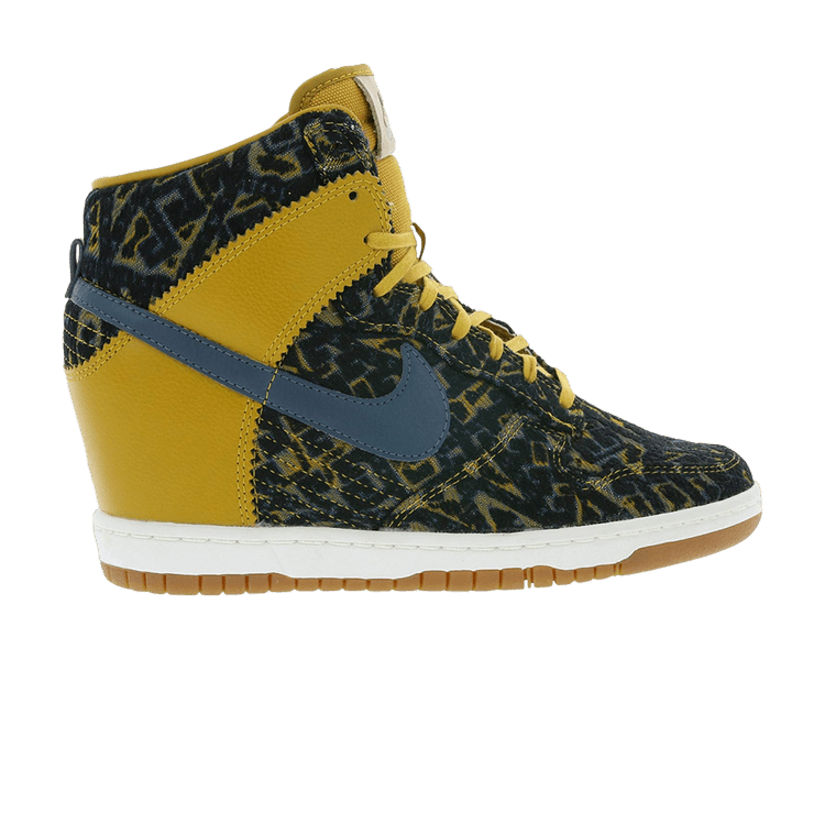 Nike dunk sky hi gold new arrivals