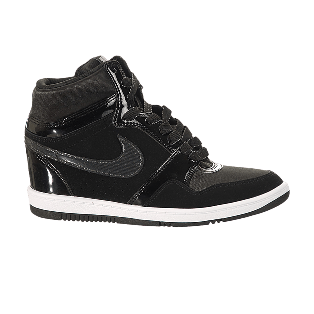 wmns nike force sky high