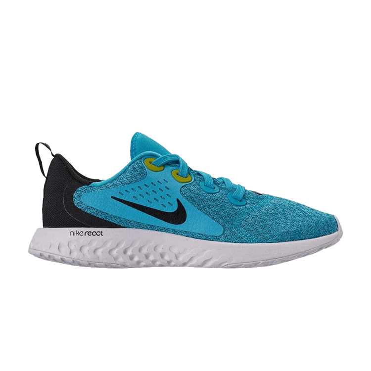 Nike legend react pret shop