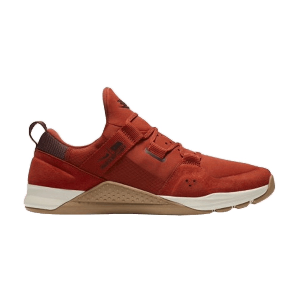 nike tech trainer red