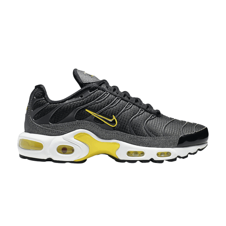 Air max plus yellow and black hotsell