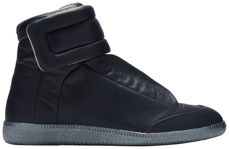 Buy Maison Margiela Wmns Future High 'Black' - S58WS0044 Buy Maison Margiela Wmns Future High 'Black' - S58WS0044