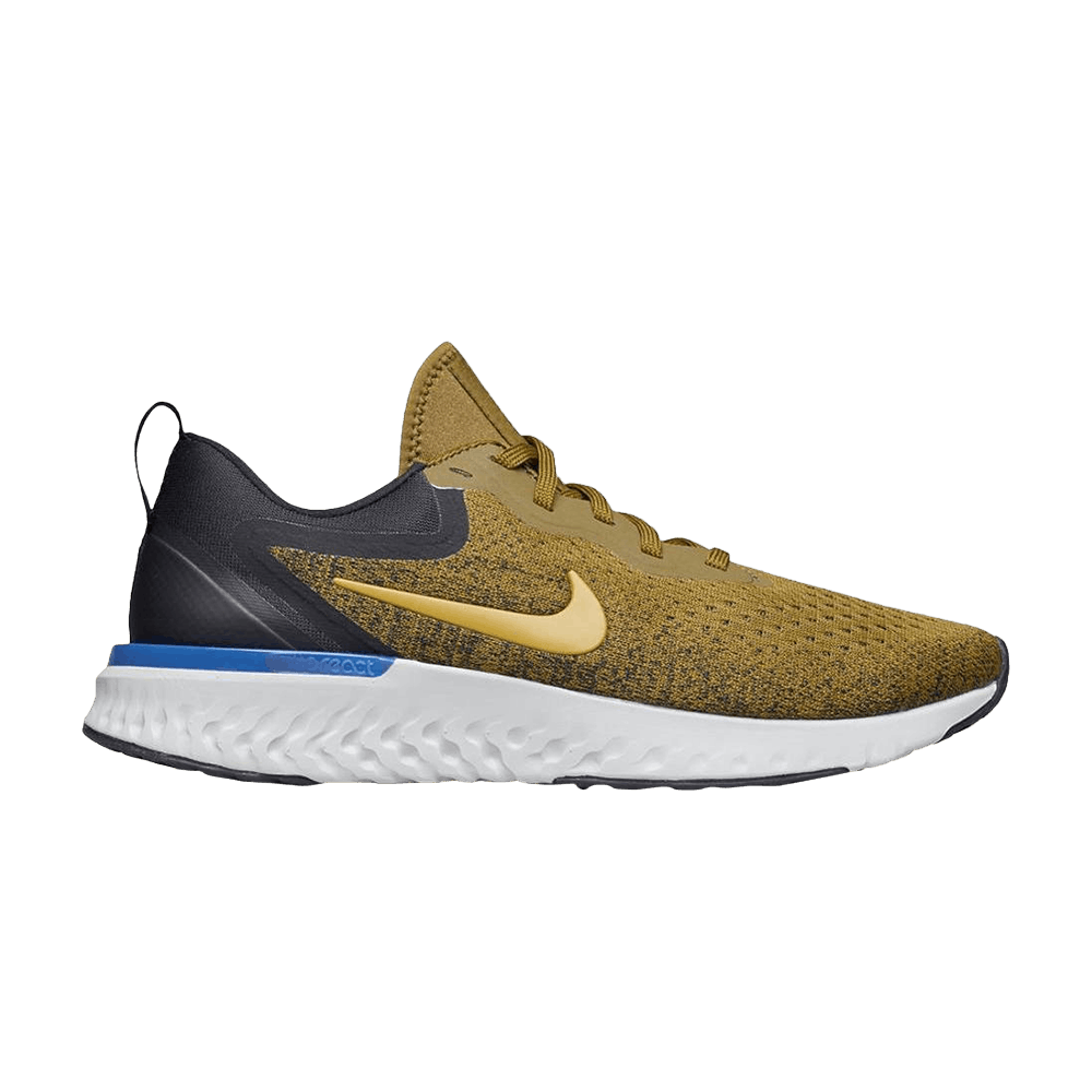Nike odyssey react flyknit 2 black and gold discount