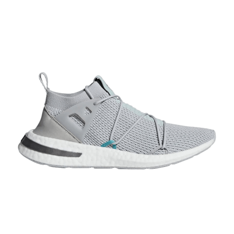 Size 10.5 Wmns Arkyn Primeknit Grey Ash Green