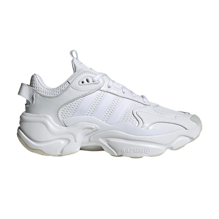 Size 6.0 Wmns Magmur Runner Footwear White