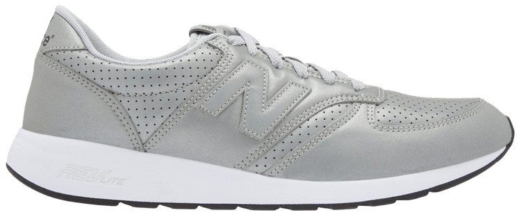 New balance 420 silver top