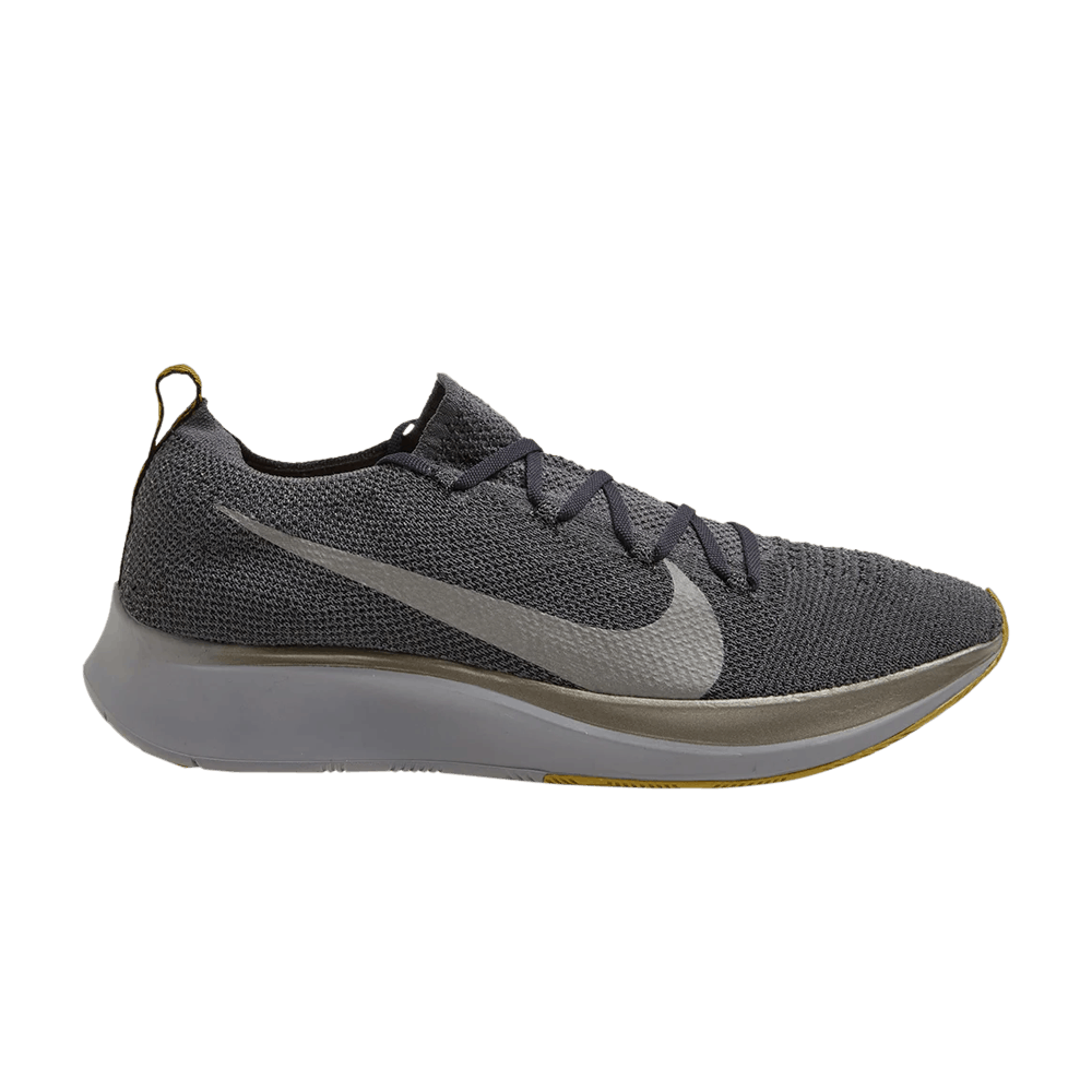 nike zoom fly flyknit dark grey