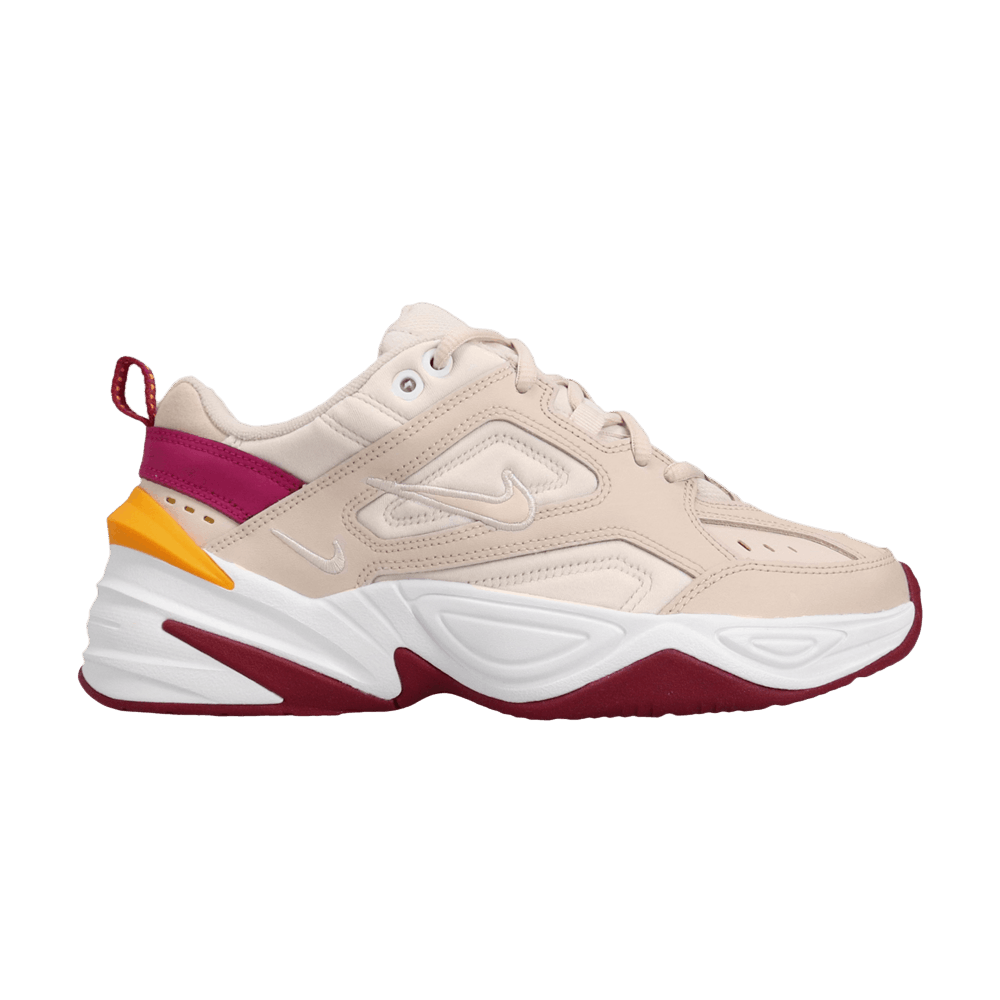Beige nike tekno 2025