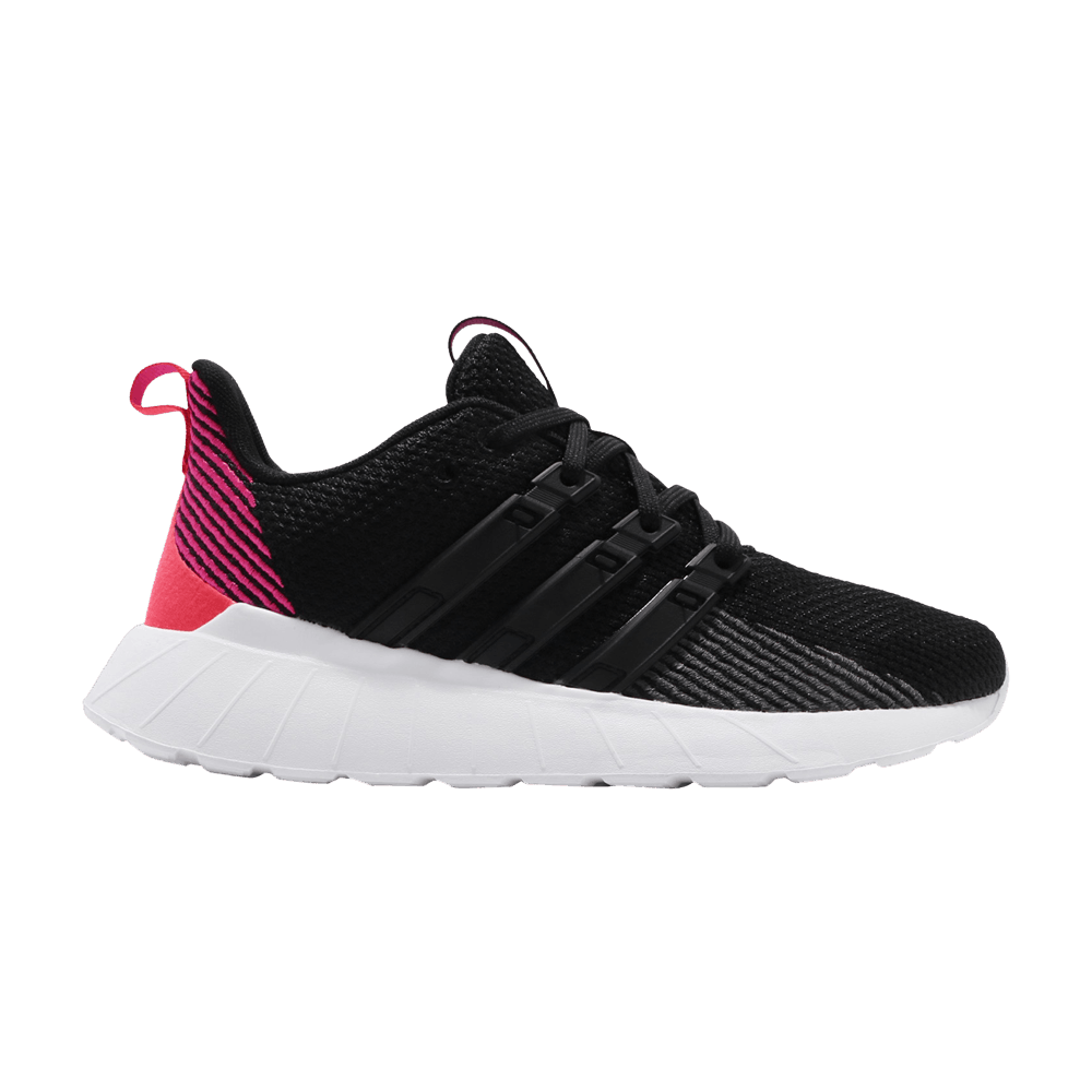 Wmns Questar Flow 'Shock Red' | GOAT