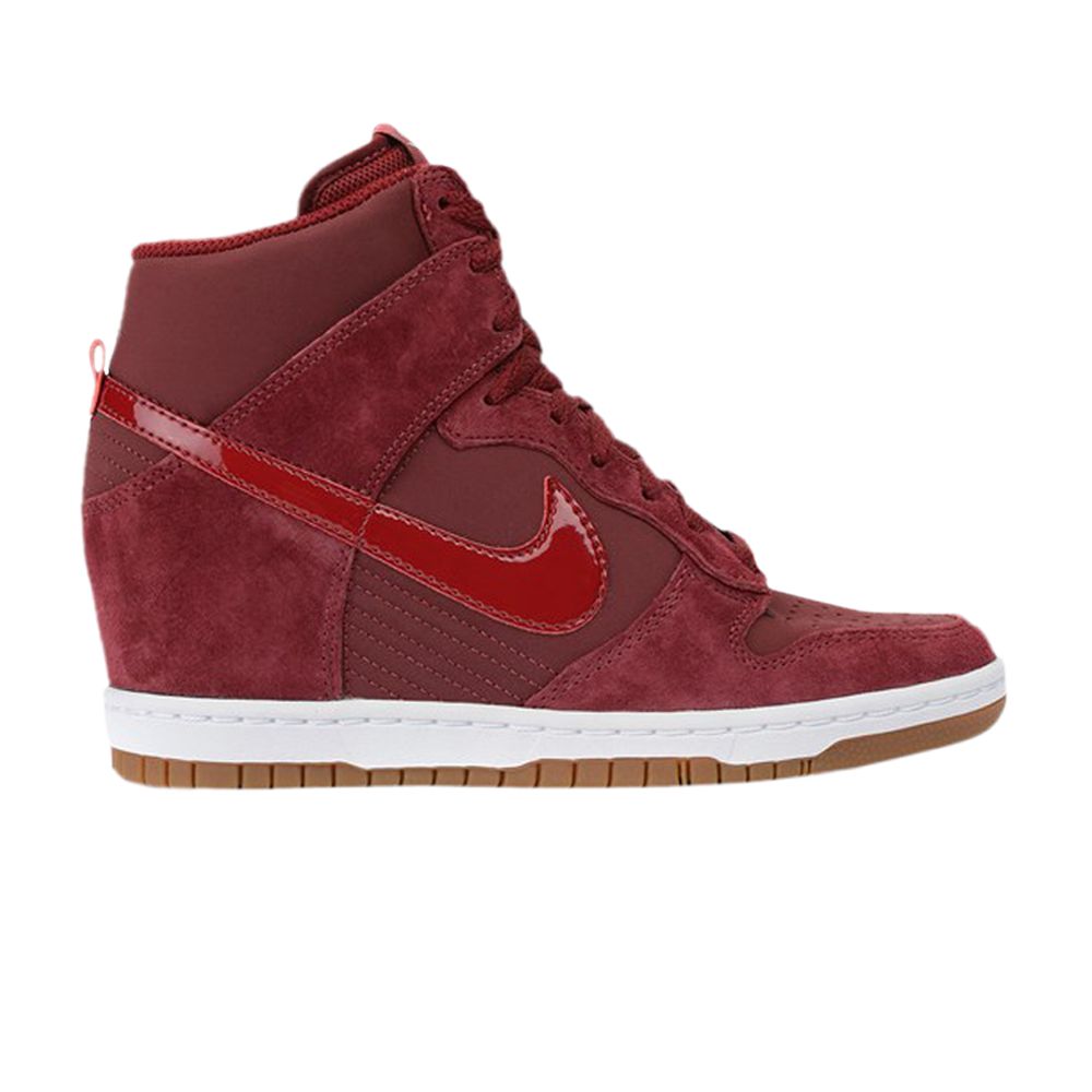 Pre-owned Nike Wmns Dunk Sky High Essential 'team Red' | Women's Size 6.5