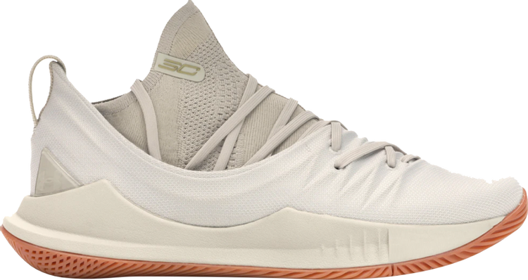 Curry 5 'Ivory Gum'