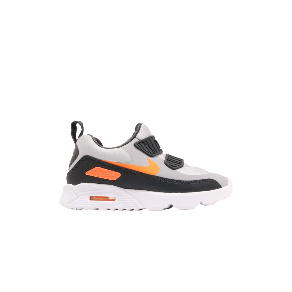 nike tiny 90