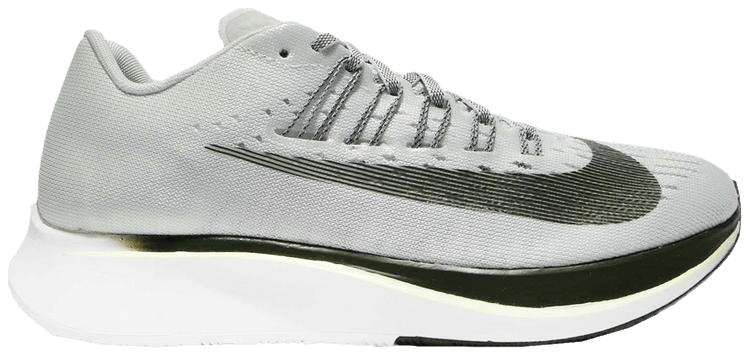 nike zoom fly flyknit sequoia