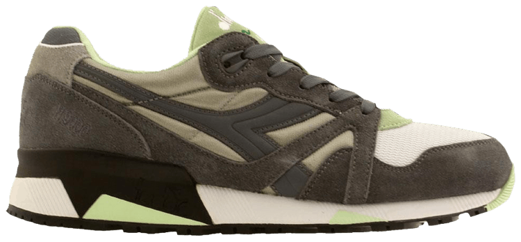 Diadora n9000 deals castle rock