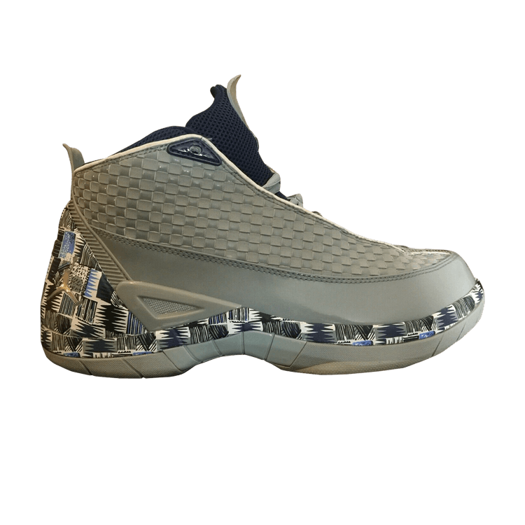 Size 11.0 Air Jordan 15 Retro SE 'Bragging Rights - Georgetown'