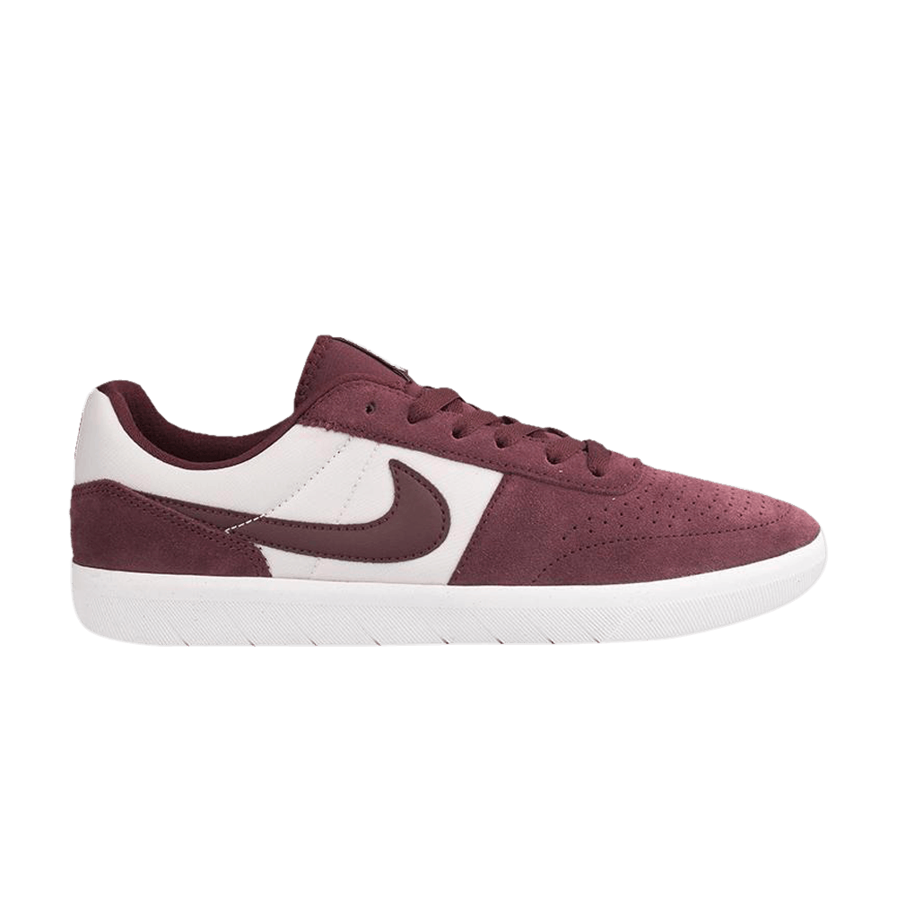 nike sb team classic burgundy