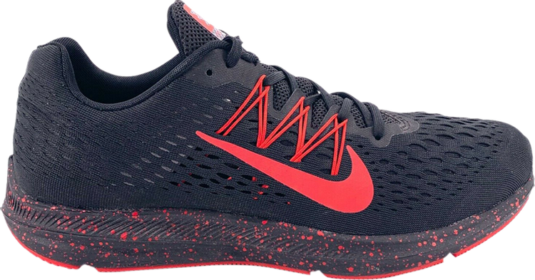 Zoom Winflo 5 'Black Red Speckle'