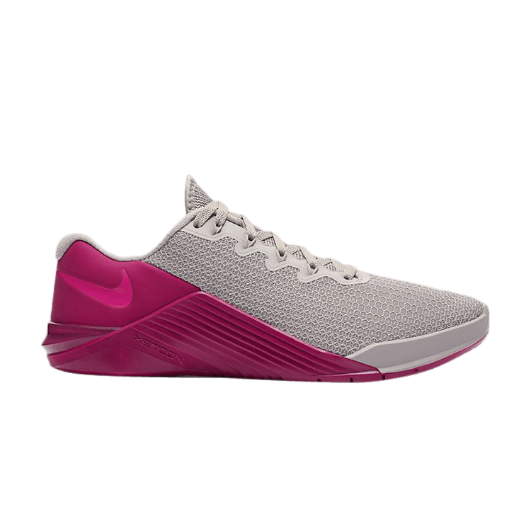 Buy Wmns Metcon 5 Atmosphere Grey Pink Blast AO2982 061 GOAT CA