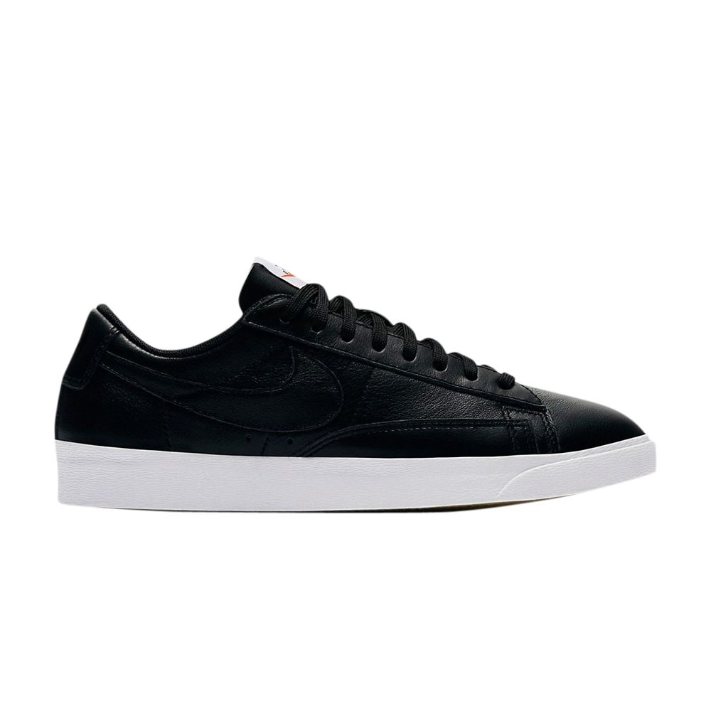 Pre-owned Nike Wmns Blazer Low Le 'black'