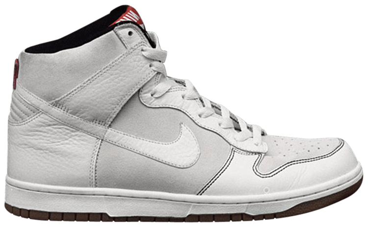 Nike Dunk High Be True To Your Street