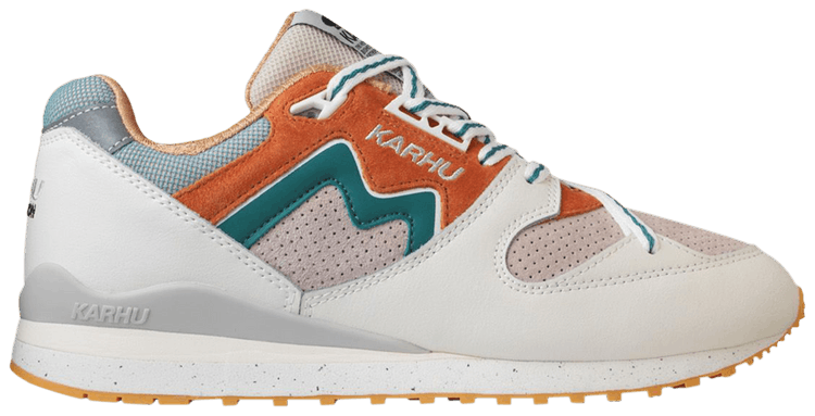 Karhu Synchron Classic Month Of the Pearl Pack   Lily White
