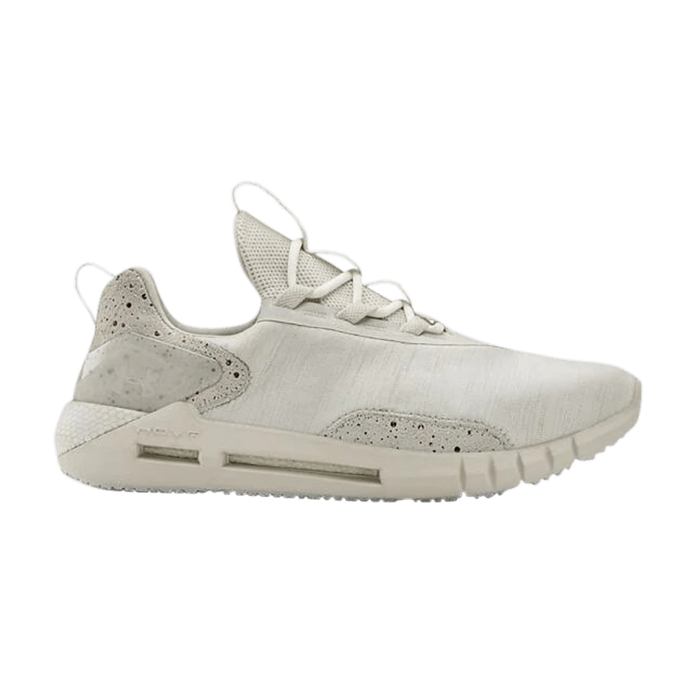 HOVR STRT 'Dyed - Summit White' | GOAT
