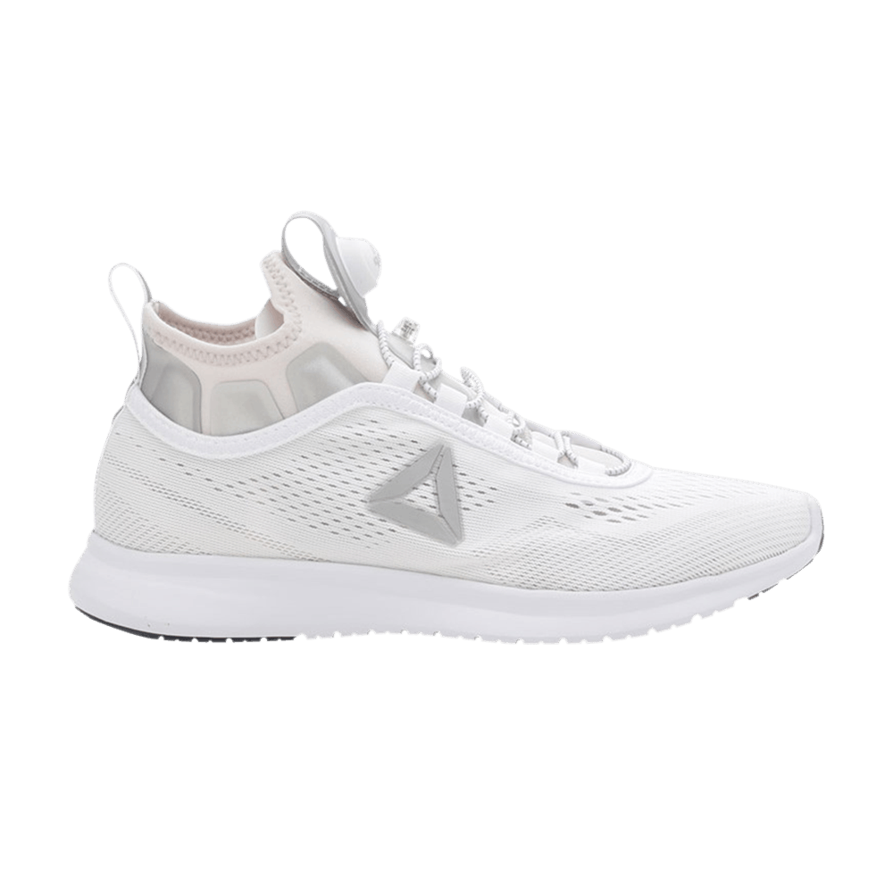 reebok pump plus tech Cinosural International School