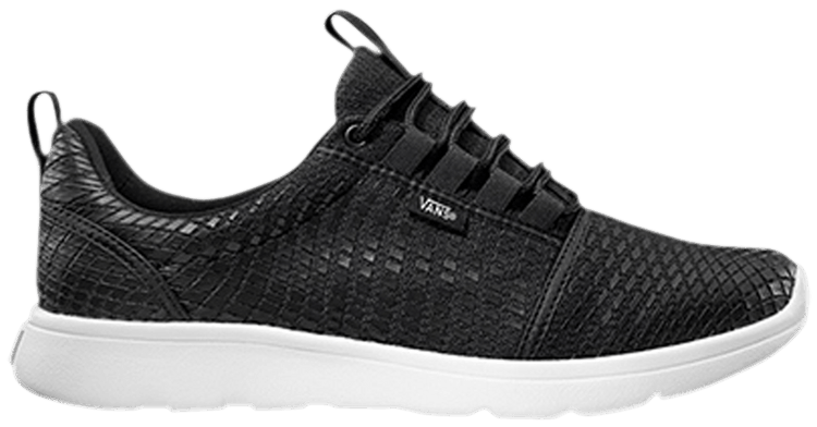Buy Iso Sport Geo Pull Black VN0A3MP1U6I GOAT
