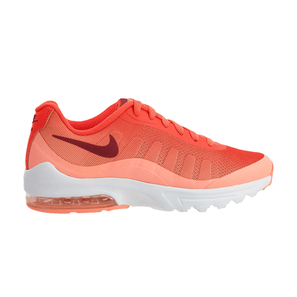 women's nike air max invigor athletic sneakers