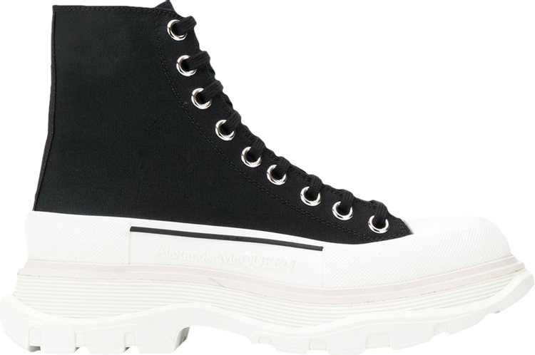 Alexander McQueen Wmns Tread Slick Boots 'Black White' | GOAT