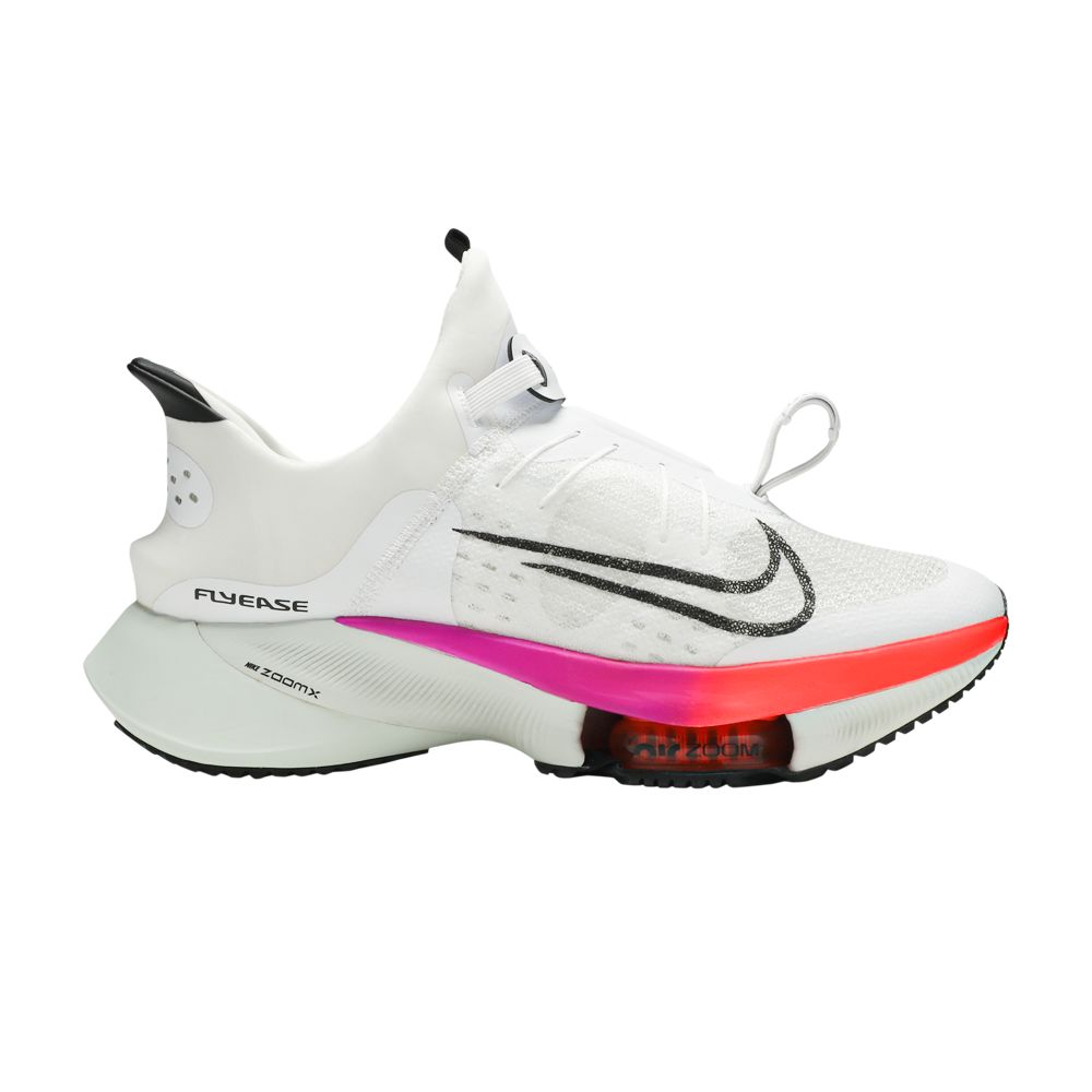 Nike Air Zoom Tempo NEXT%...