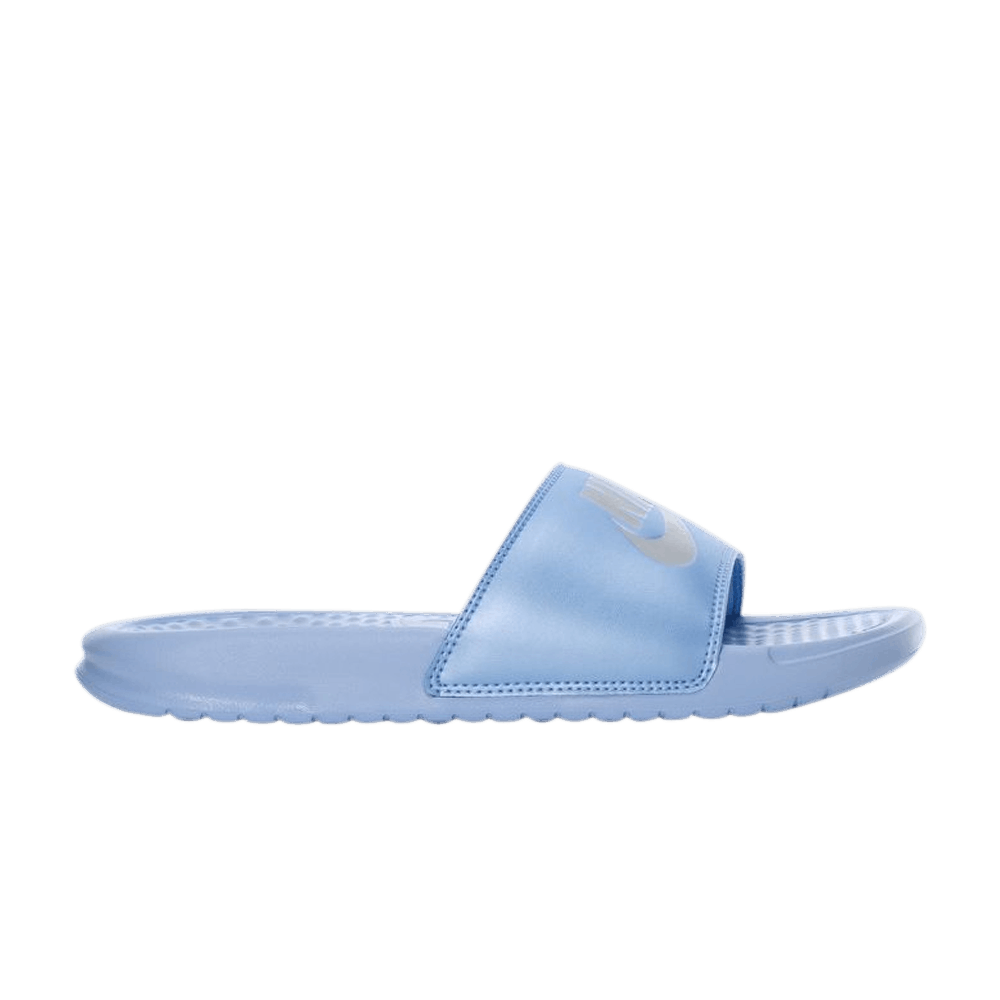 nike benassi slides size 7
