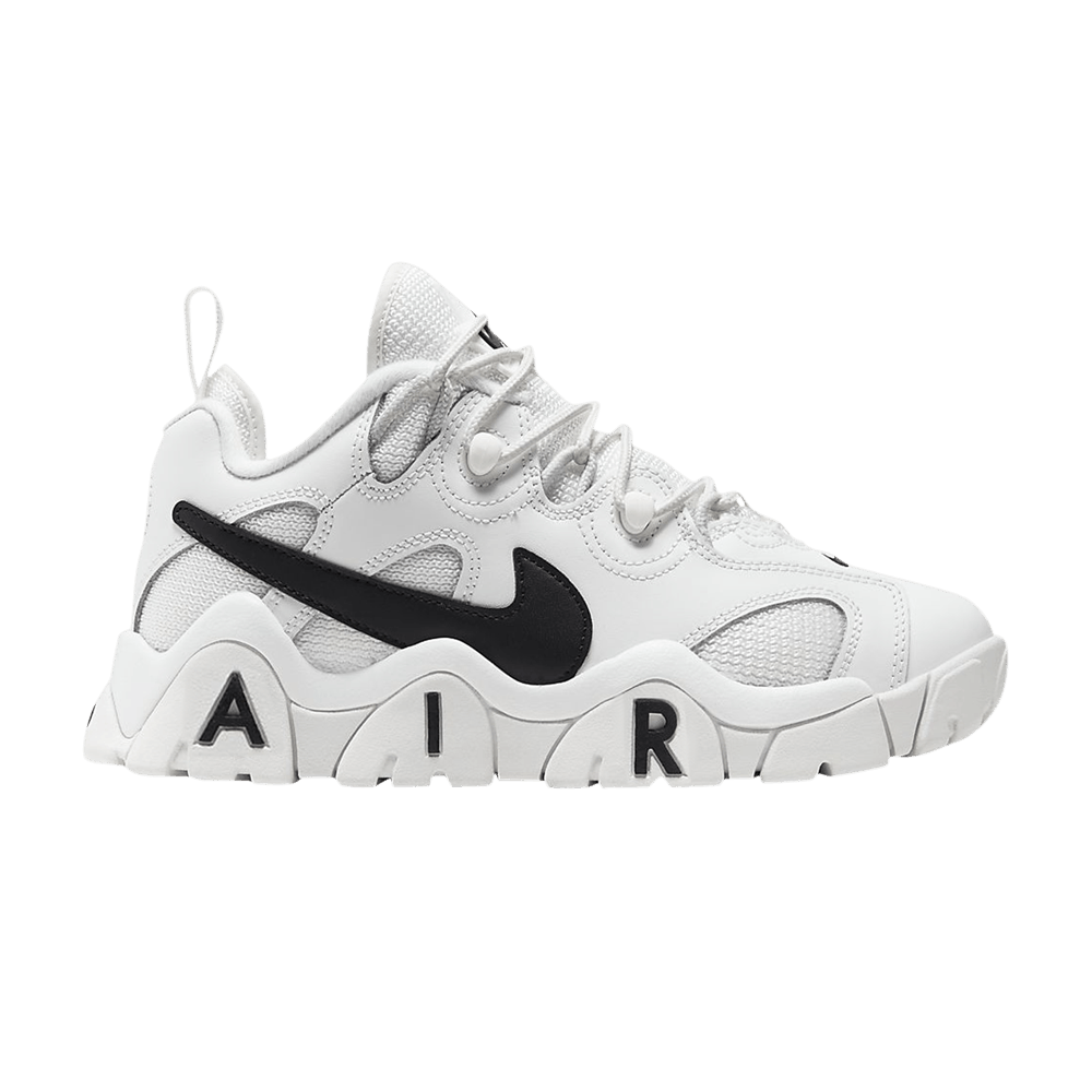 white nike air barrage low