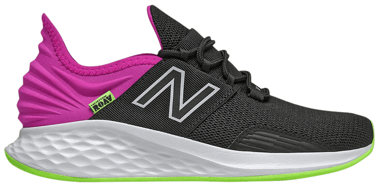 New Balance Wmns Fresh Foam Roav Wide Black Poisonberry