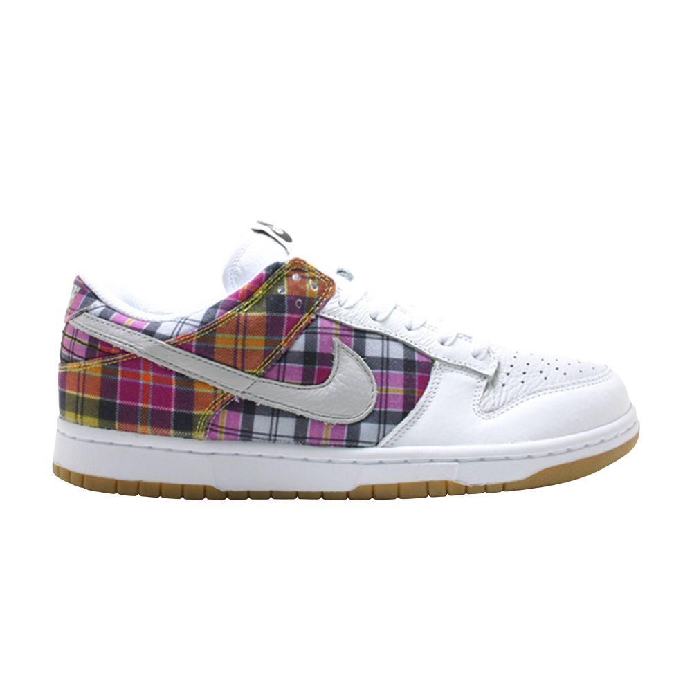 Nike W'S Dunk Low | White | Women's Size 9 - 308608-102
