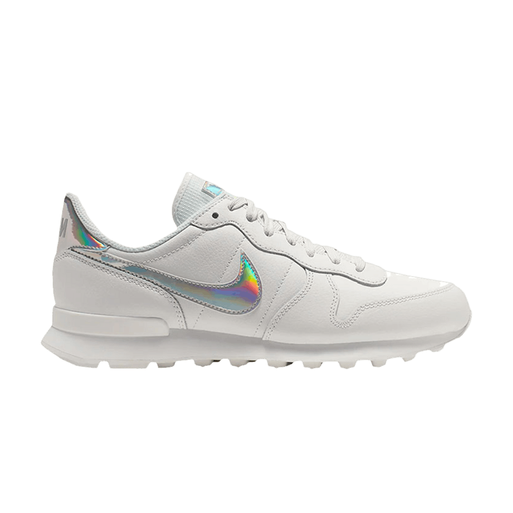 wmns internationalist nike