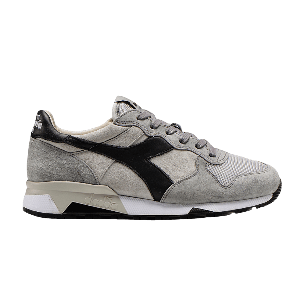 diadora trident suede