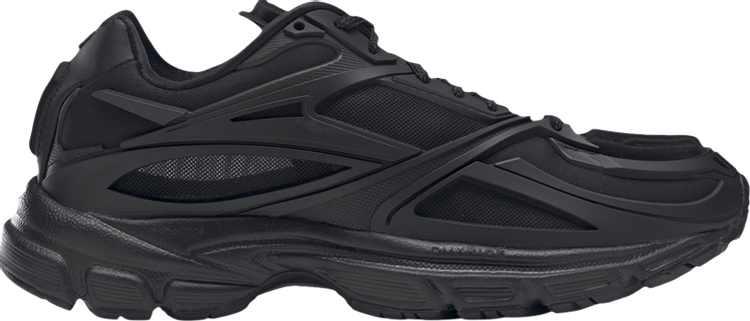 Reebok Premier Verone Supreme Running Shoe Stock Photo - Download Image Now  - Black Background, Black Color, Clothing - iStock