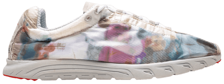 Nike May Fly Bearbrick