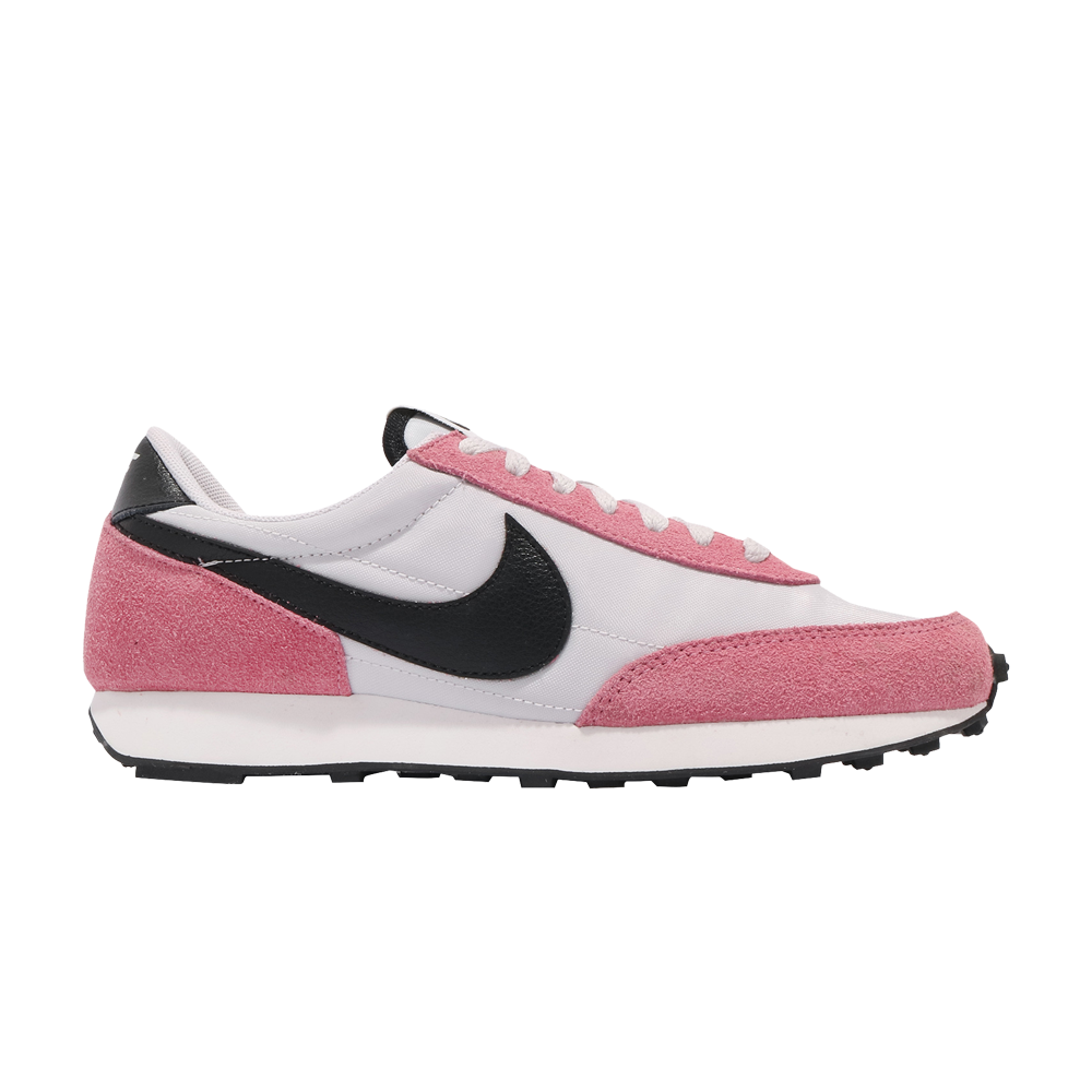 Pre-owned Nike Wmns Daybreak 'desert Berry' In Pink