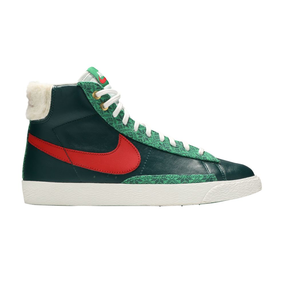 Pre-owned Nike Blazer Mid '77 Vintage Gs 'christmas Sweater' | Green | Kid's Size 3.5