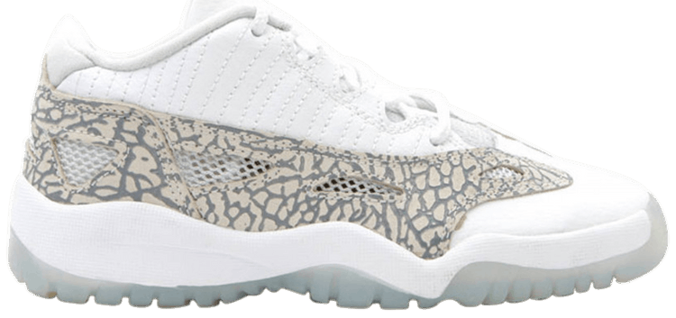Air Jordan 11 Retro Low