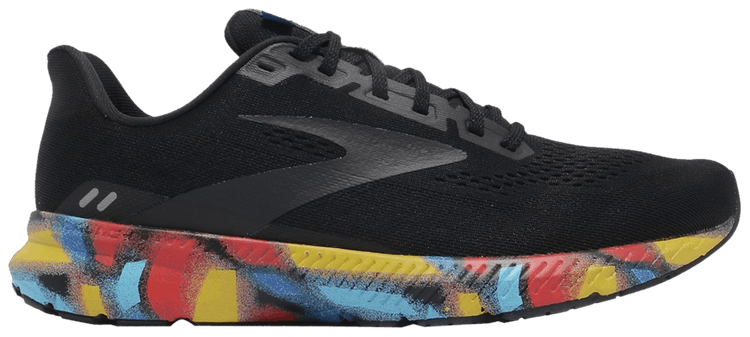 Brooks launch victory store