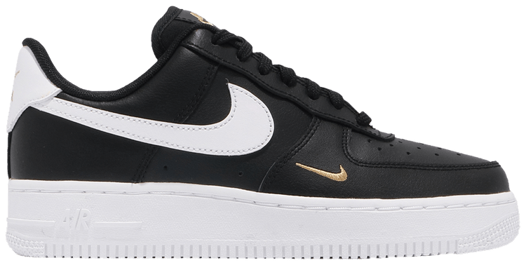 Nike Wmns Air Force 1 07 Essential Black White