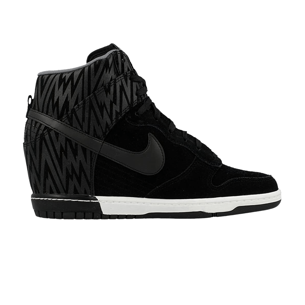 nike dunk sky high black
